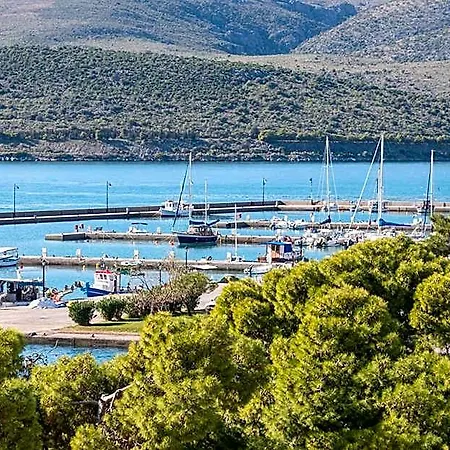 Galini Hotel 3*